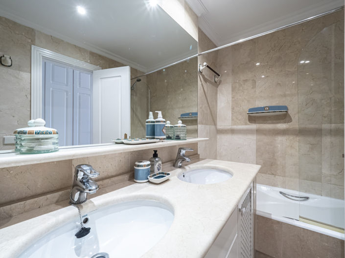 Image No.16-2 Bed Apartment for sale