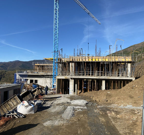 Image No.39-8 Bed Villa for sale