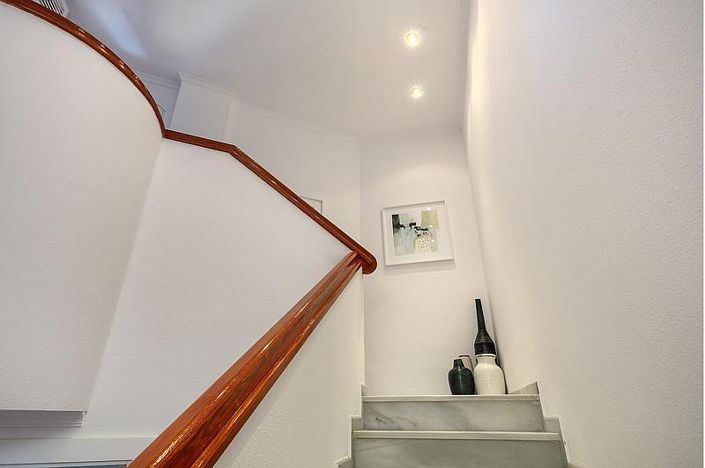 Image No.10-3 Bed Apartment for sale