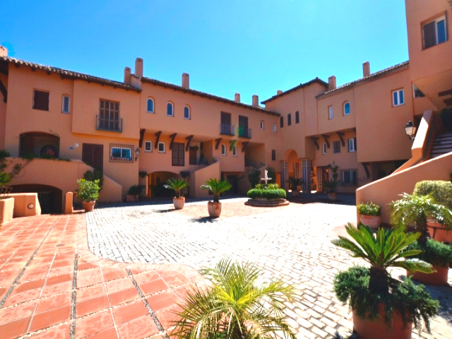 Image No.3-3 Bed Apartment for sale