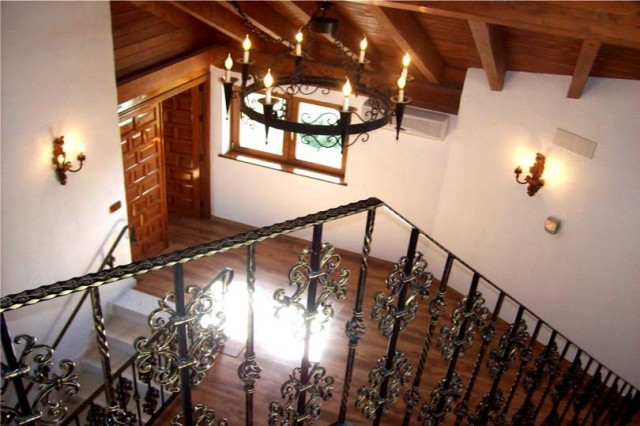 Image No.24-7 Bed Villa for sale