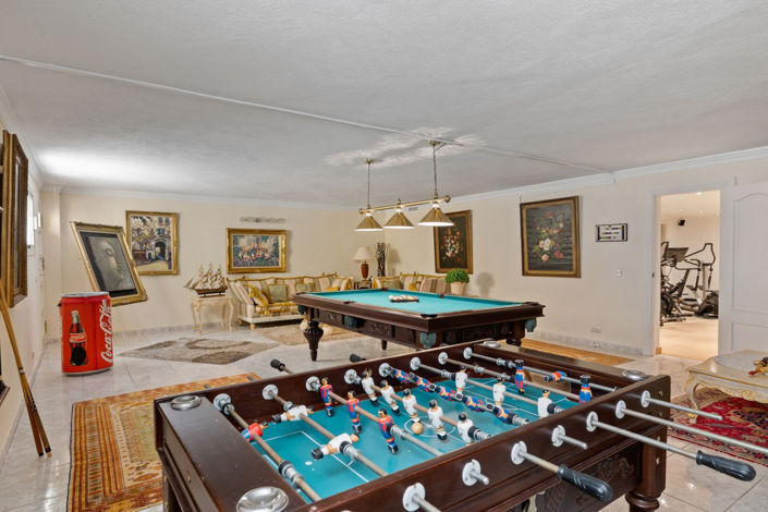 Image No.28-6 Bed Villa for sale