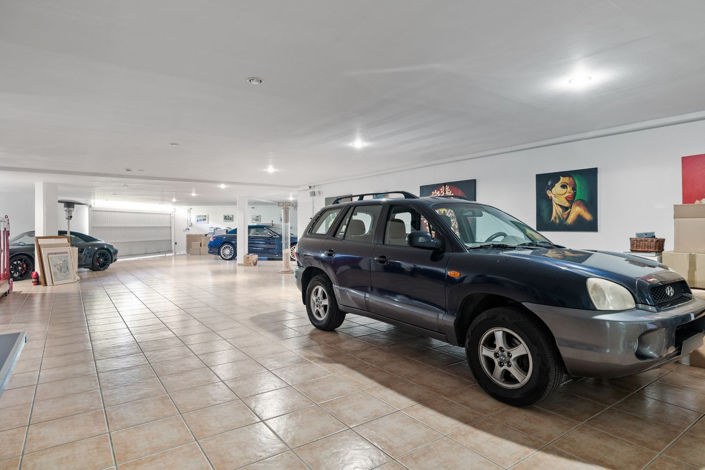 Image No.31-6 Bed Villa for sale