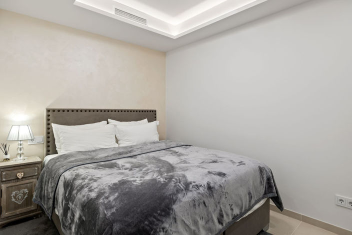 Image No.22-7 Bed Apartment for sale