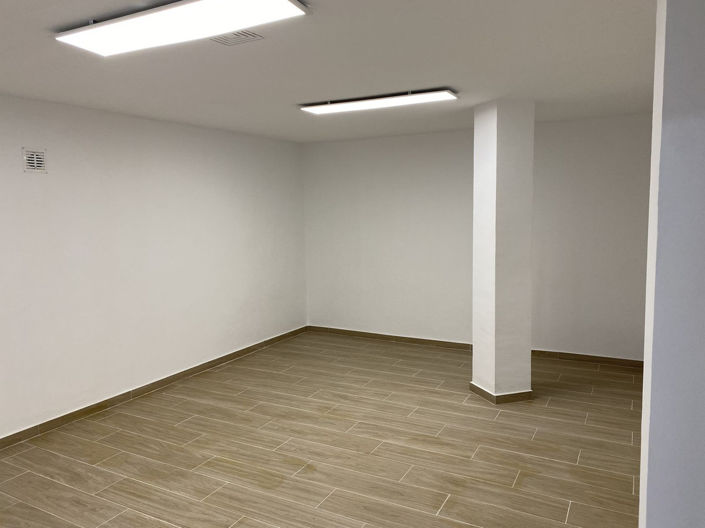 Image No.1-Commercial for sale