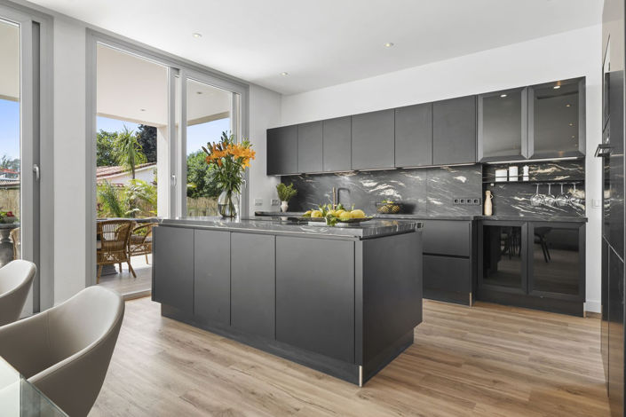 Image No.6-5 Bed Villa for sale