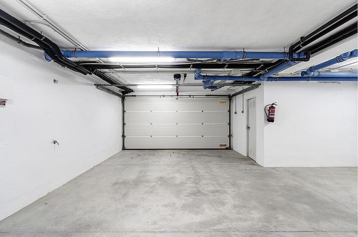 Image No.17-5 Bed Villa for sale