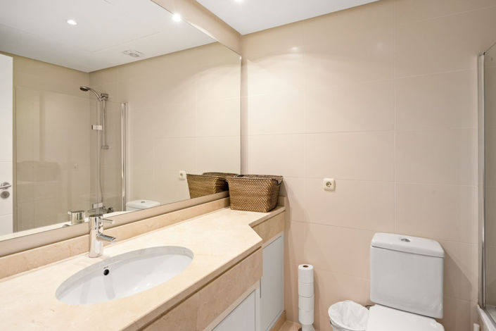 Image No.13-2 Bed Apartment for sale