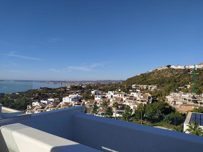 Image No.2-4 Bed Villa for sale