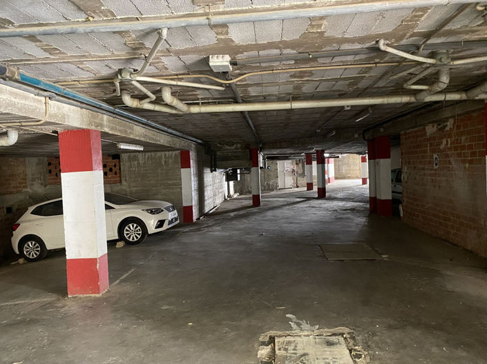 Image No.26-Commercial for sale