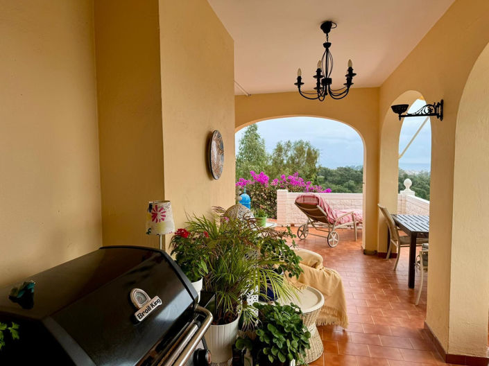 Image No.18-5 Bed Villa for sale