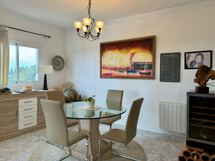 Image No.5-5 Bed Villa for sale