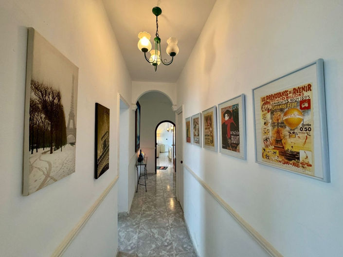 Image No.9-5 Bed Villa for sale