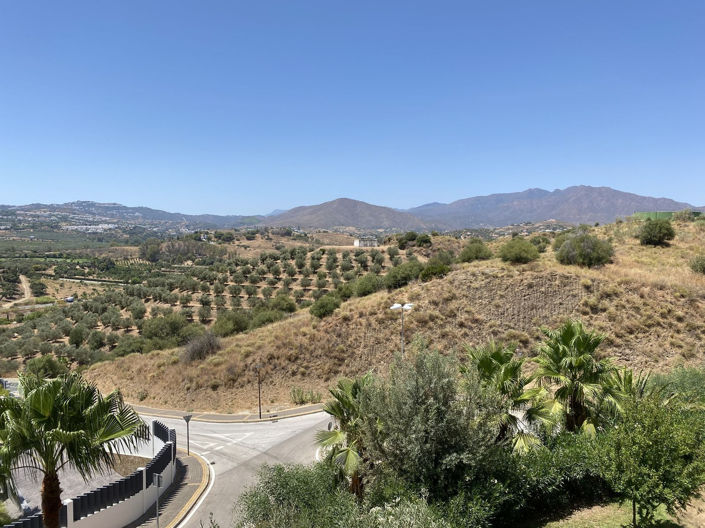 Image No.17-2 Bed Apartment for sale