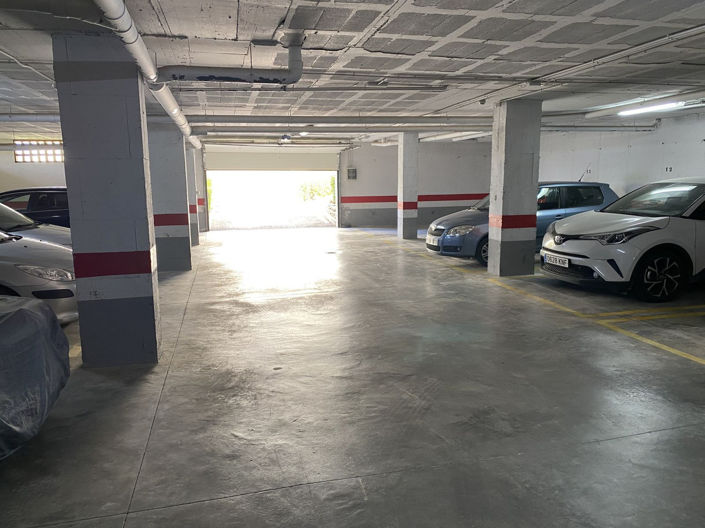 Image No.20-2 Bed Apartment for sale