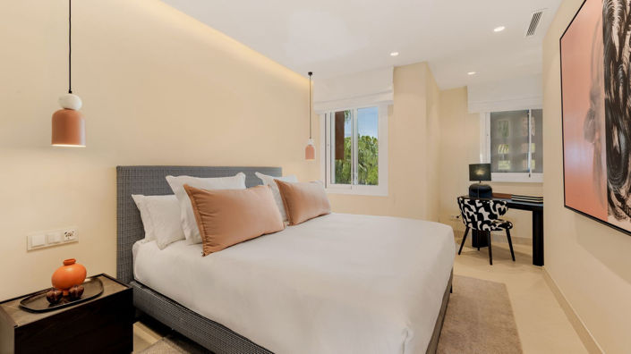 Image No.20-3 Bed Apartment for sale