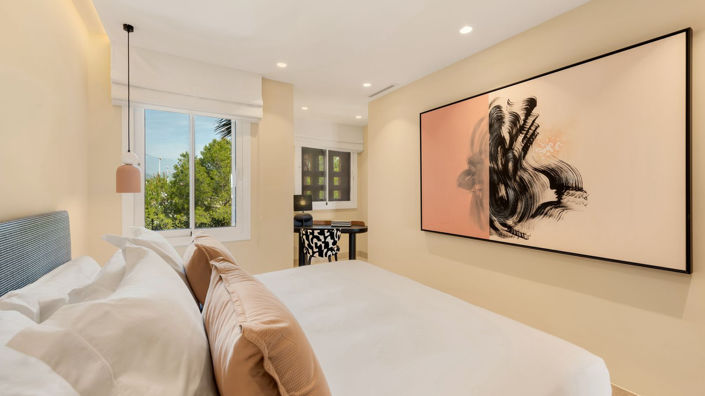 Image No.21-3 Bed Apartment for sale