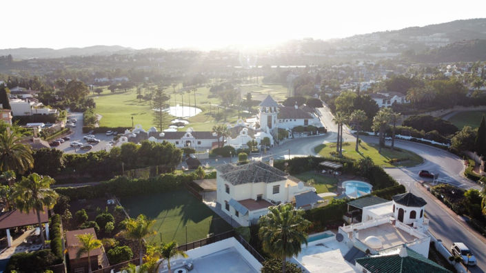 Image No.3-6 Bed Villa for sale