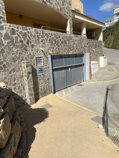 Image No.17-2 Bed Apartment for sale