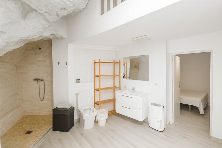 Image No.1-2 Bed Property for sale