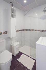 rs10027manilvamalagamiddle-floor-apartment12