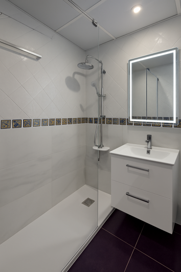 Image No.7-2 Bed Property for sale