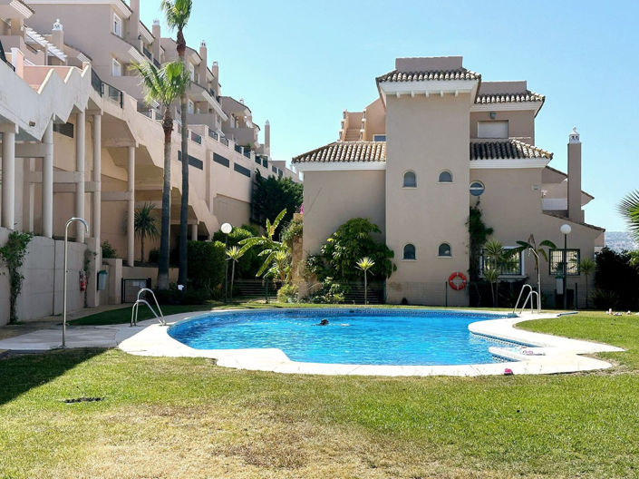 Image No.8-3 Bed Property for sale