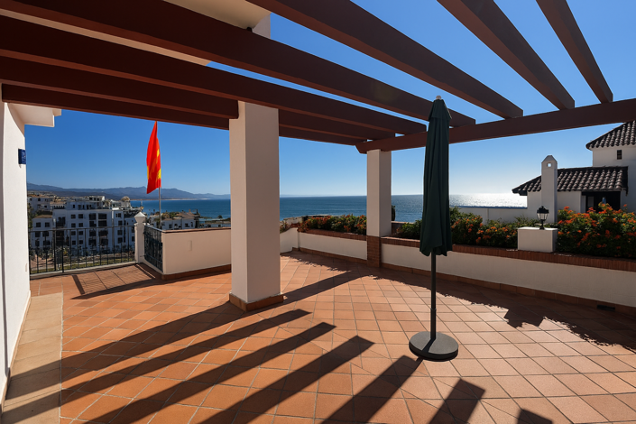 Image No.25-4 Bed Property for sale