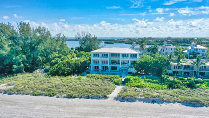 Image No.7-5 Bed Mansion for sale