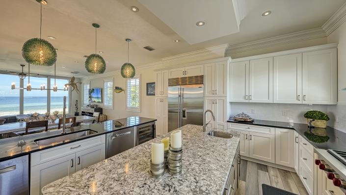 Image No.40-5 Bed Mansion for sale