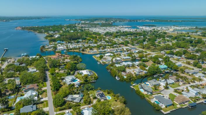 Image No.2-3 Bed House for sale