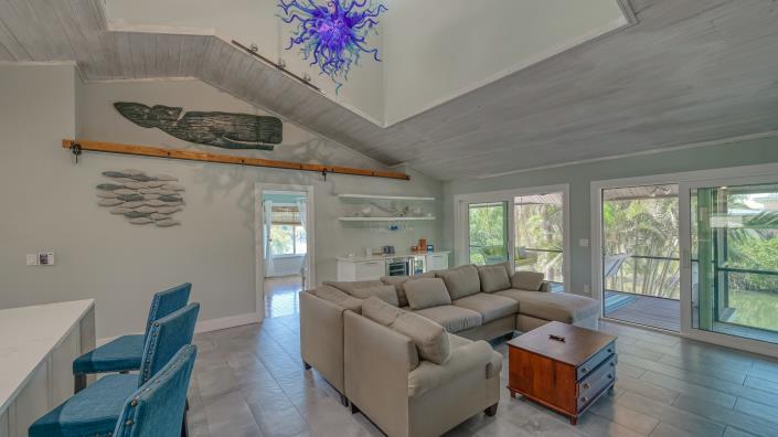 Image No.13-3 Bed House for sale