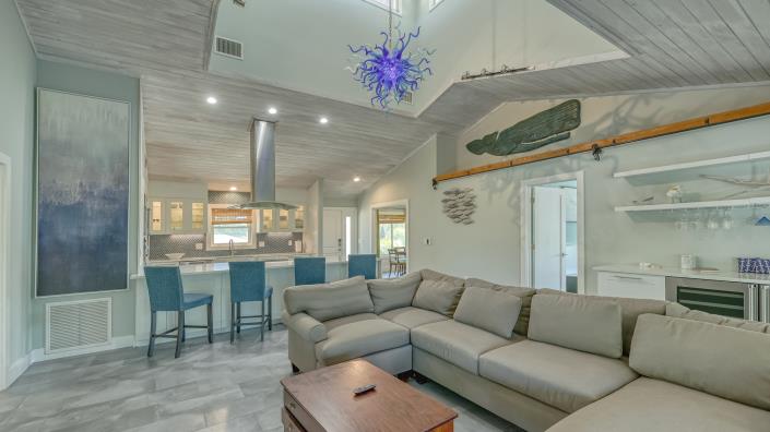 Image No.18-3 Bed House for sale