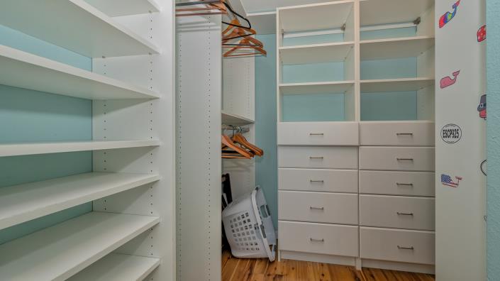 Image No.32-3 Bed House for sale