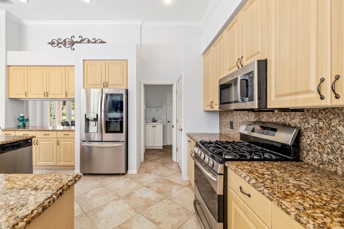 Image No.41-4 Bed House for sale