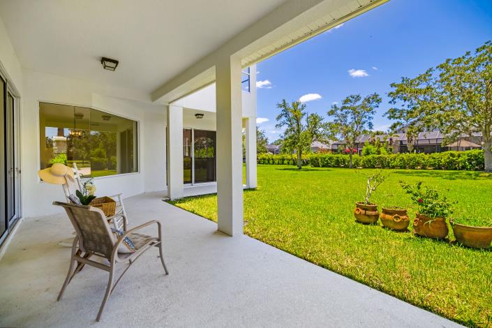 Image No.25-4 Bed House for sale