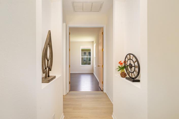 Image No.50-4 Bed House for sale