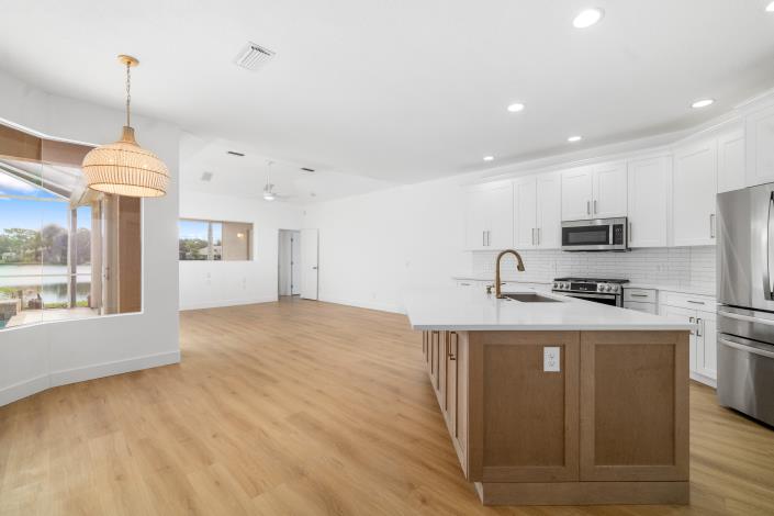 Image No.45-4 Bed House for sale