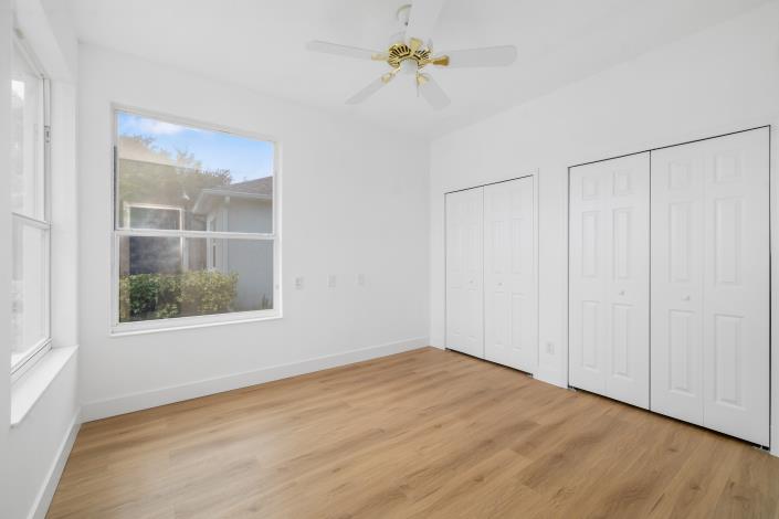 Image No.53-4 Bed House for sale