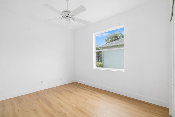 Image No.57-4 Bed House for sale