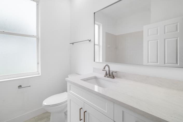 Image No.60-4 Bed House for sale