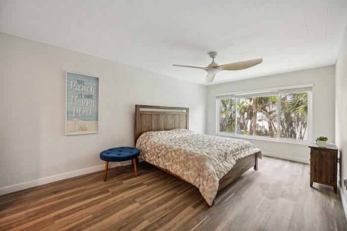 Image No.23-2 Bed Condo for sale