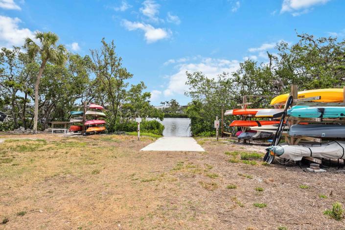 Image No.42-2 Bed Condo for sale