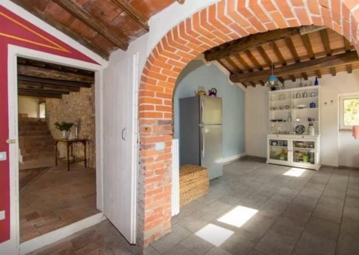 Image No.25-3 Bed House for sale