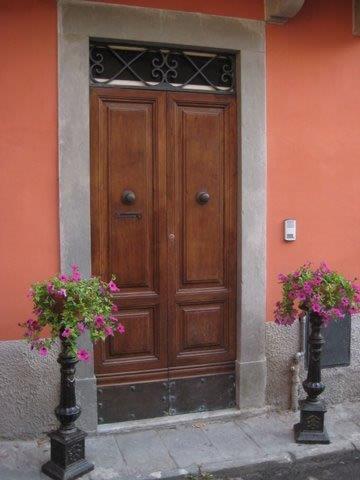 Image No.1-5 Bed House for sale