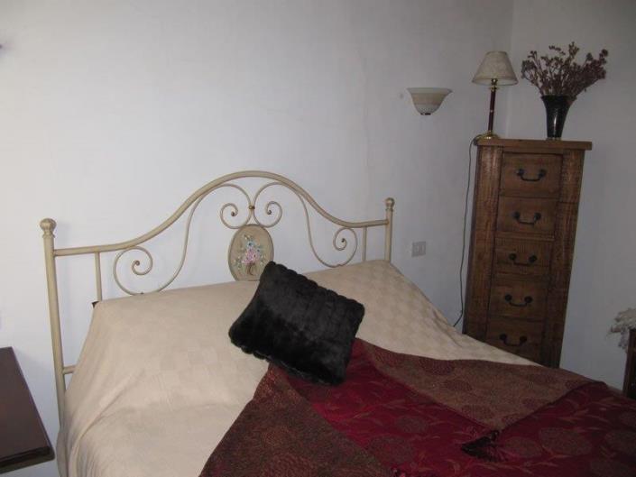 Image No.22-5 Bed House for sale