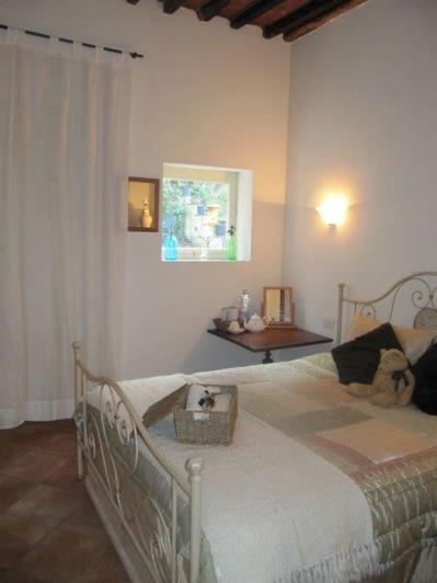 Image No.30-5 Bed House for sale