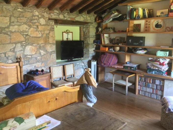 Image No.8-3 Bed House for sale