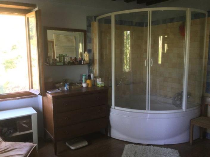 Image No.11-3 Bed House for sale