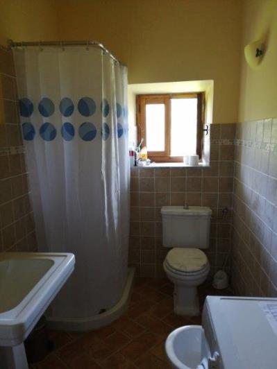 Image No.9-3 Bed House for sale